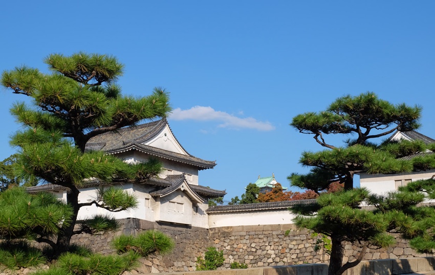 Das Osaka Schloß weiter weg, Japan